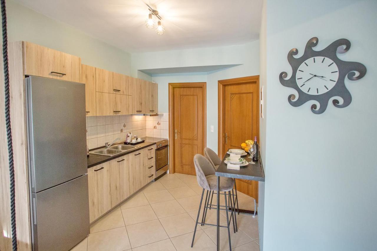 Joy cozy apartment Nea Iraklitsa Exterior foto